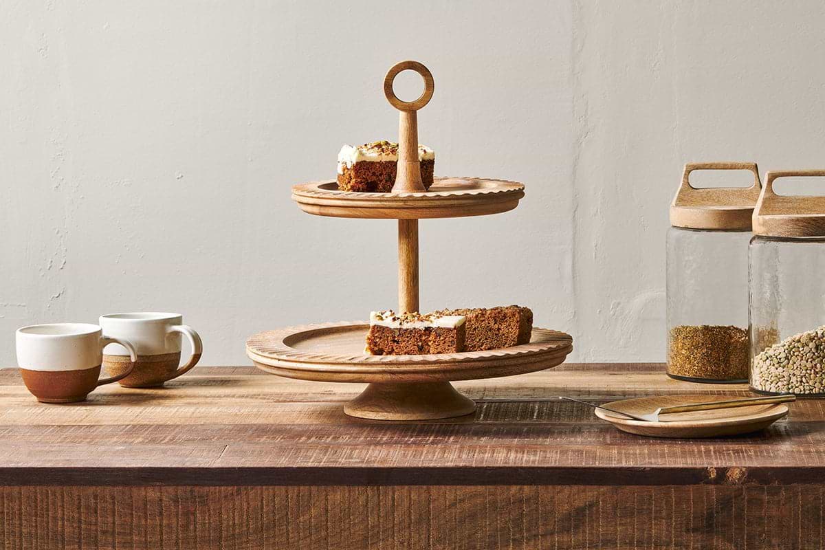 Gavivi Mango Wood Cake Stand-nkuku