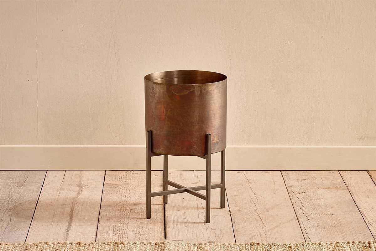Juoni Iron Planter-nkuku