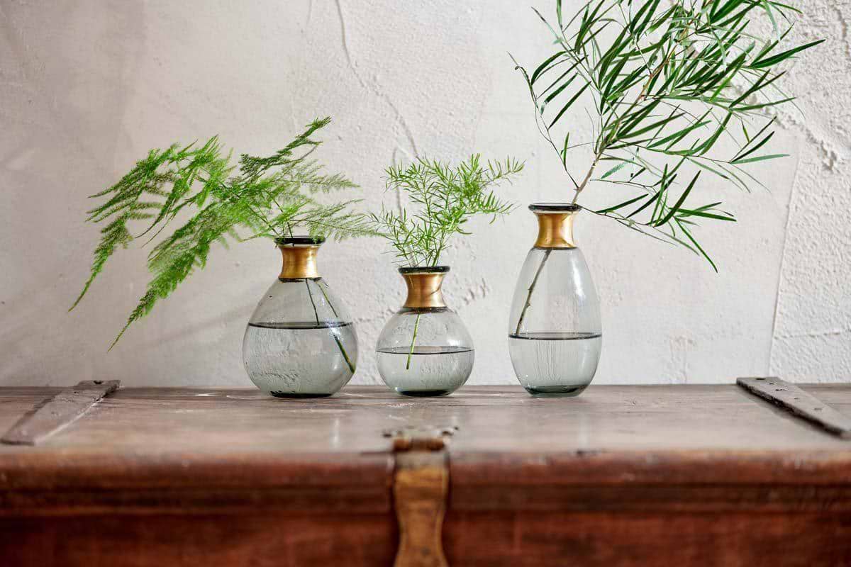 Miza Mini Glass Vase - Smoke-nkuku