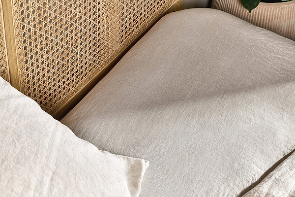 Nkuku TEXTILES Adya Linen Fitted Sheet - Natural