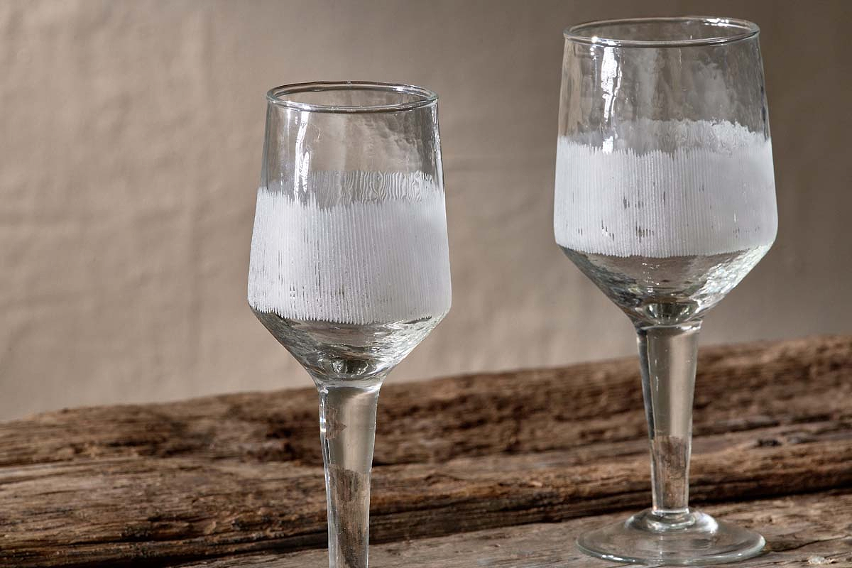 Nkuku Sigiri Small Wine Glass - Clear - Set of 4 - Silver Mushroom