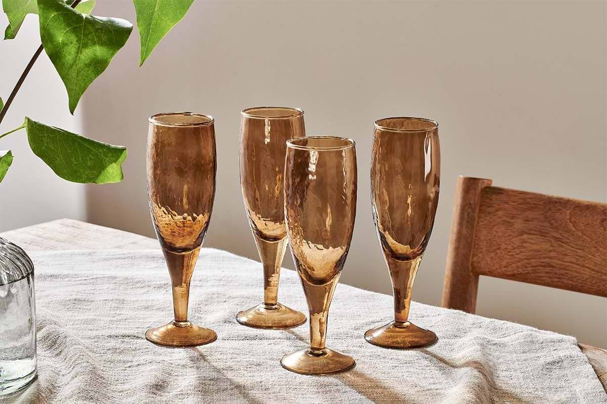 Modern Stemless Champagne Flute Glasses w/ Hammered Copper Plated Base, Set  of 4