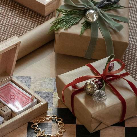 Wrap with Intention: Sustainable Gift-Wrapping Ideas