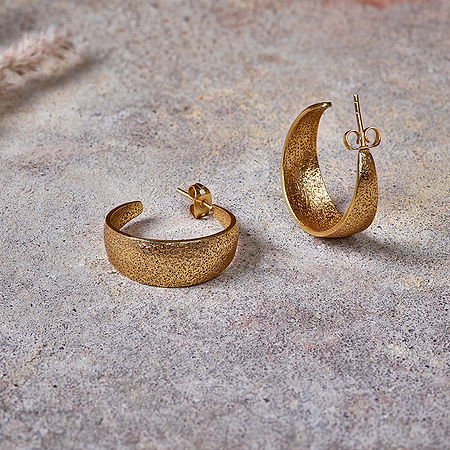 Aavani Earrings - Gold