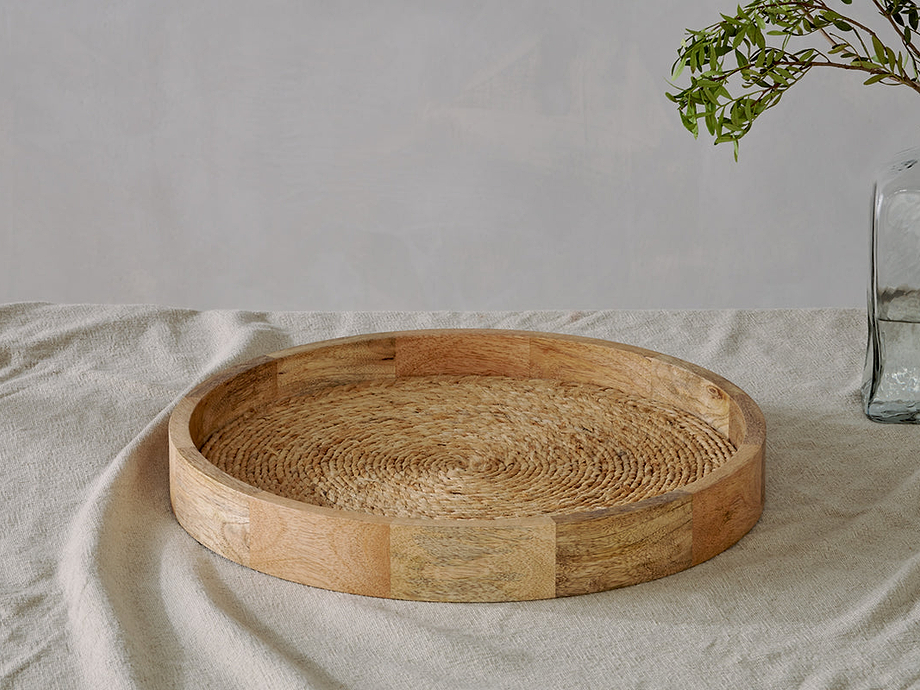 Akila Mango Wood Tray - Natural