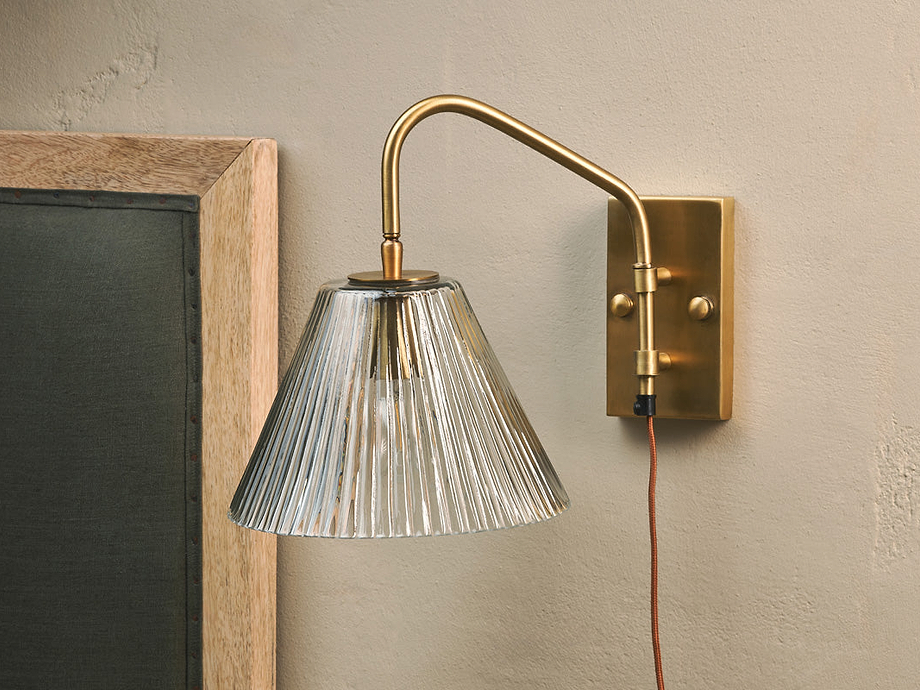 Akoli Glass Wall Lamp - Clear & Antique Brass