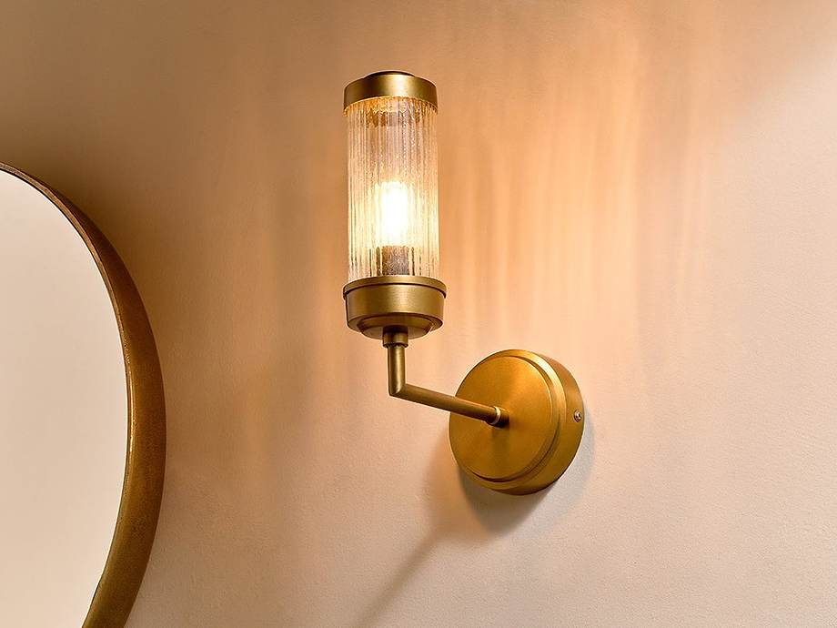 Akurdi Bathroom Single Wall Lamp