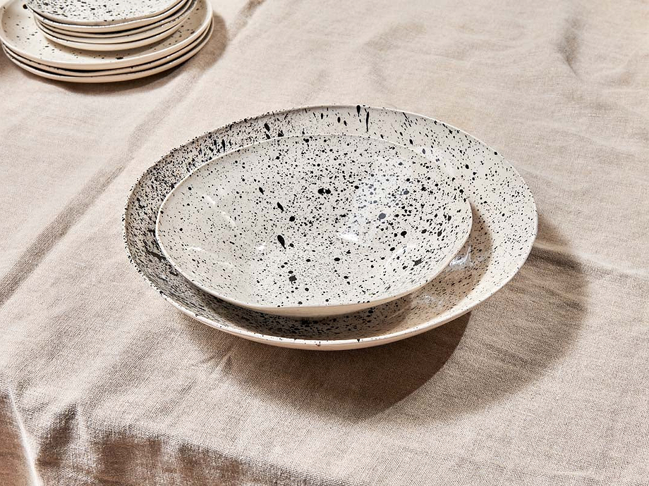 Ama Splatter Serving Bowl - Large