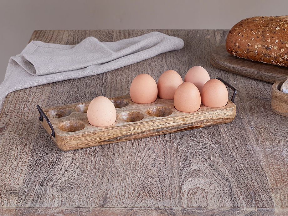 Anda Mango Wood Egg Holder - Natural