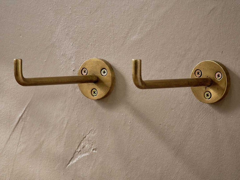 Aniko Iron Hook - Brass (Set of 2)