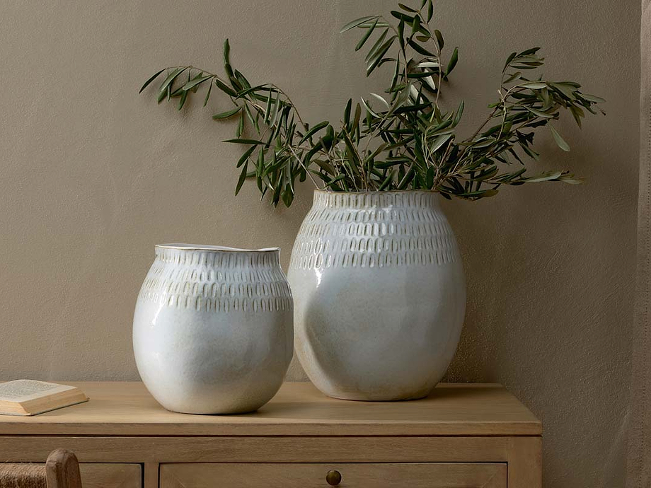 Anjuna Reactive Glaze Ceramic Vase - Off White