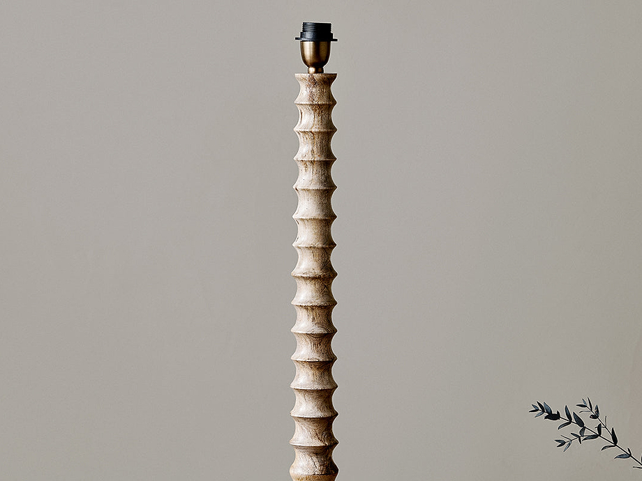 Avisa Mango Wood Floor Lamp