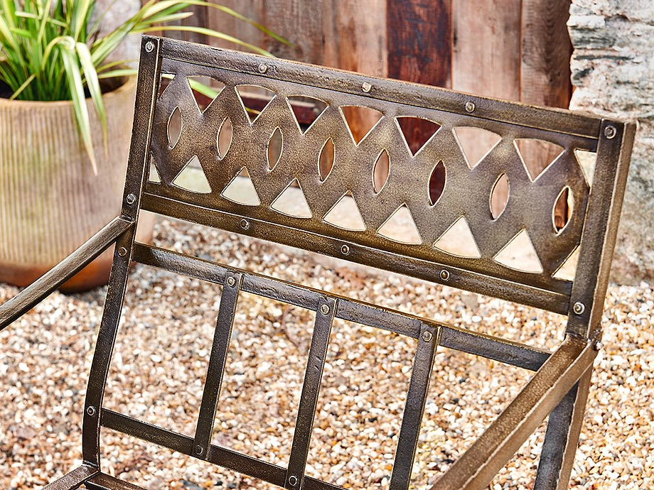 Bahula Decorative Iron Chair