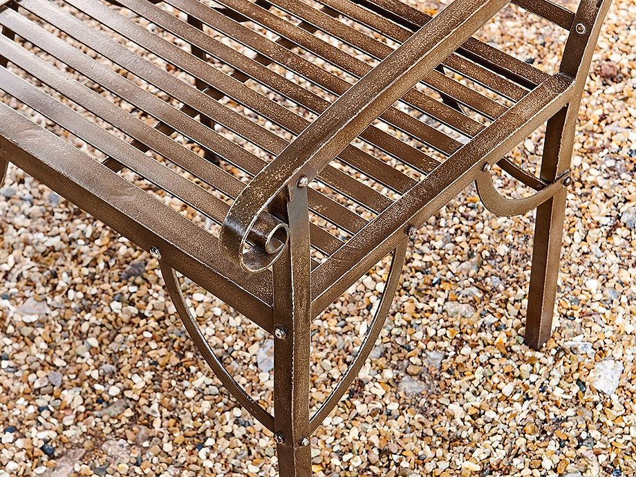 Bahula Decorative Iron Chair