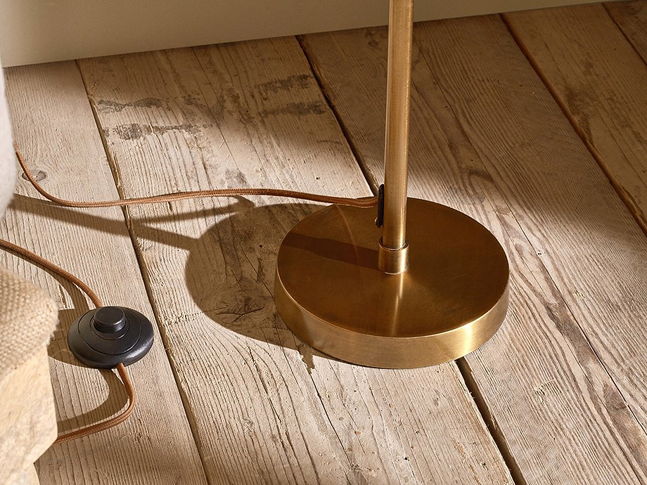 Chapda Task Floor Lamp