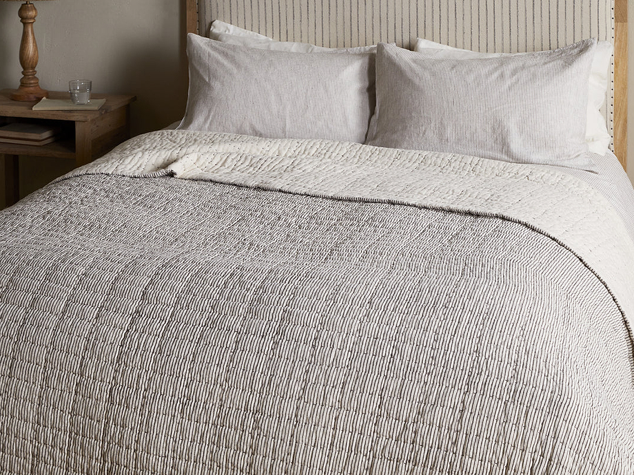 Dipti Cotton & Linen Block Print Bed Quilt - Charcoal