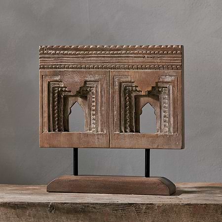 Darvaaja Traditional Mango Wood Objet - Natural-nkuku