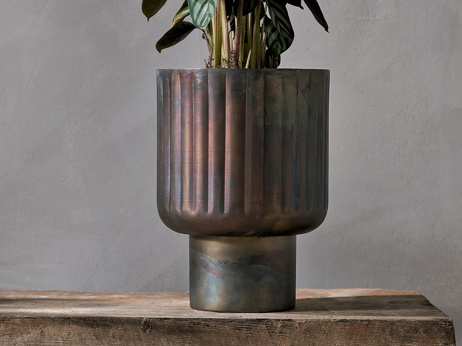 Dasalla Planter - Aged Brass
