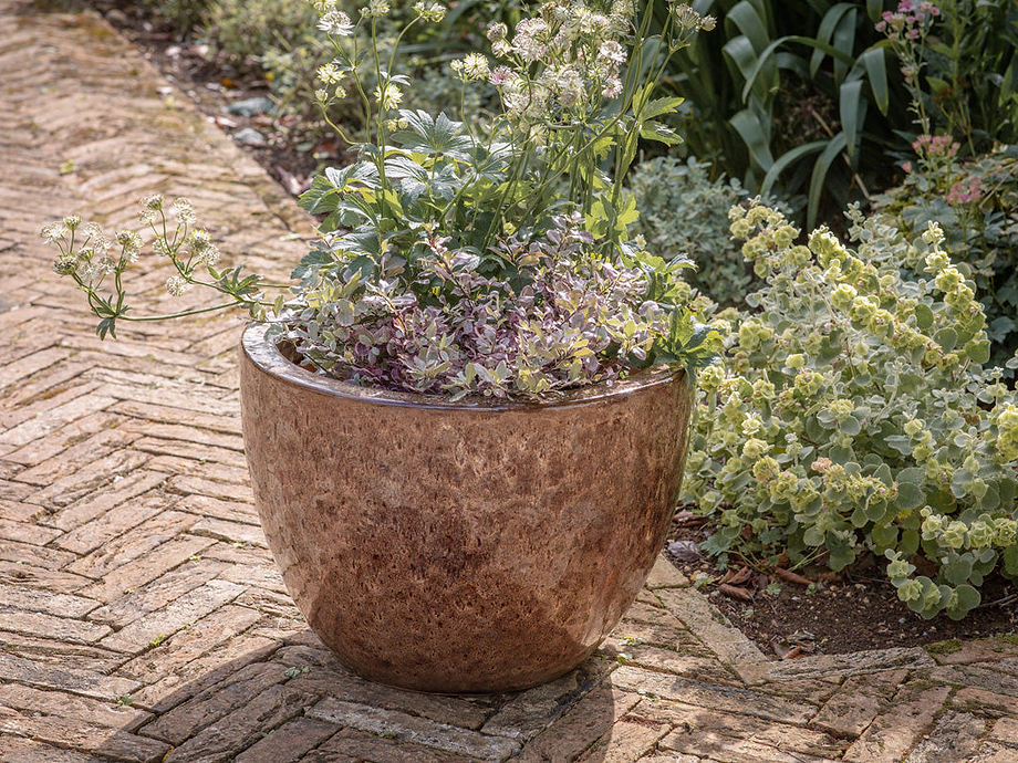 Dunai Terracotta Planter - Brown