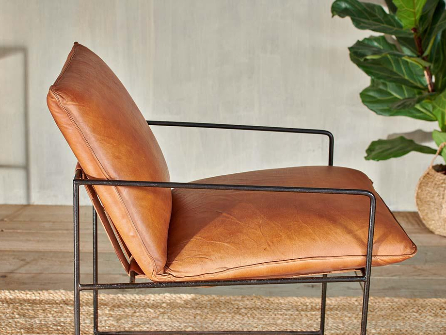 Durium Leather Lounger - Aged Tan