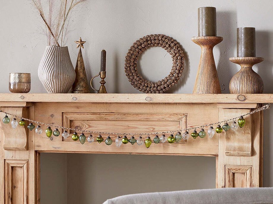 Ekiti Bauble Garland - Mixed Green & Clear