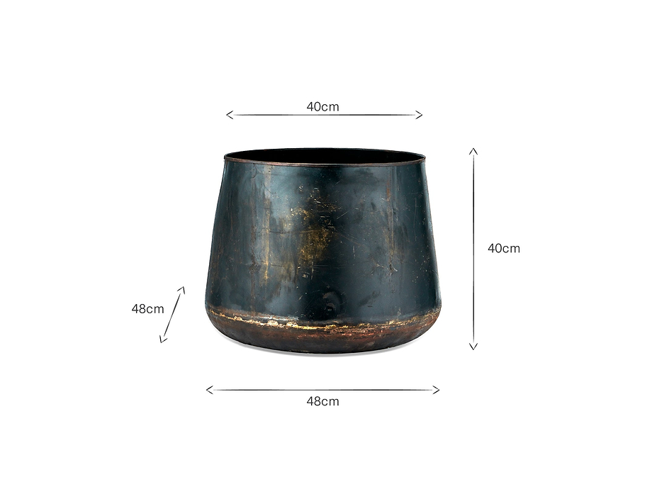 Endo Reclaimed Iron Planter