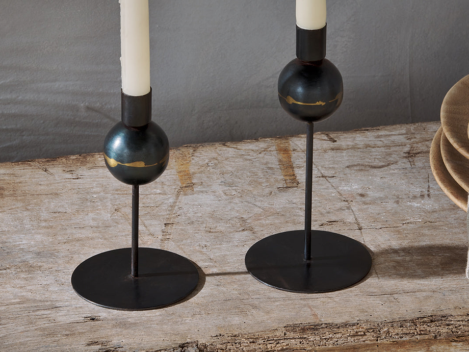 Endo Recycled Iron Candle Holder - Black (Set of 2)