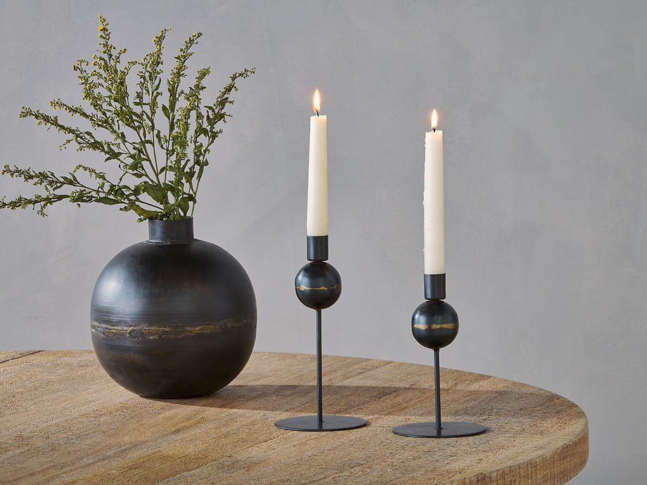 Endo Recycled Iron Candle Holder - Black (Set of 2)