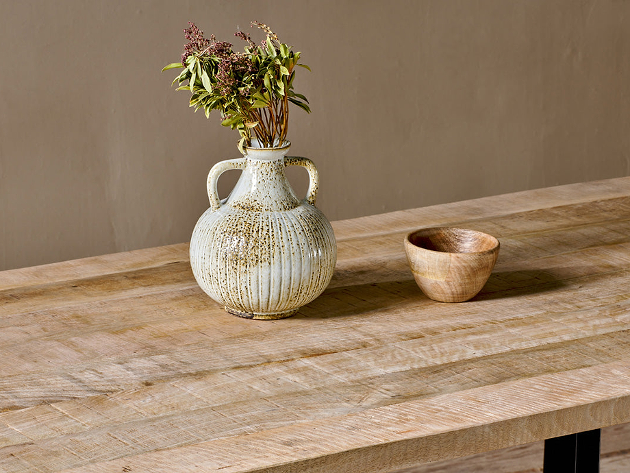 Fia Dining Table