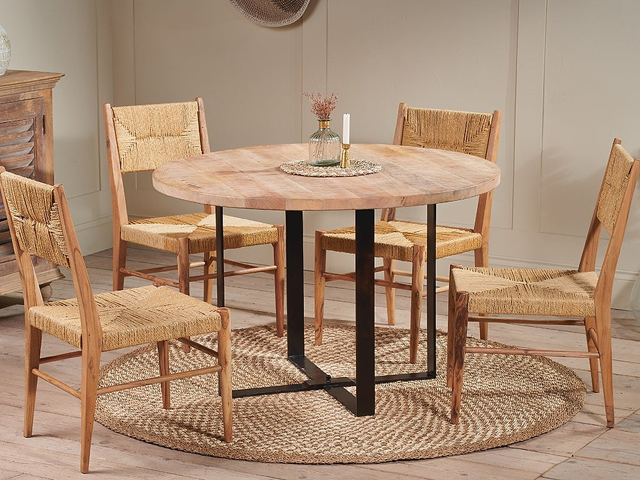 Fia Mango Wood Round Dining Table