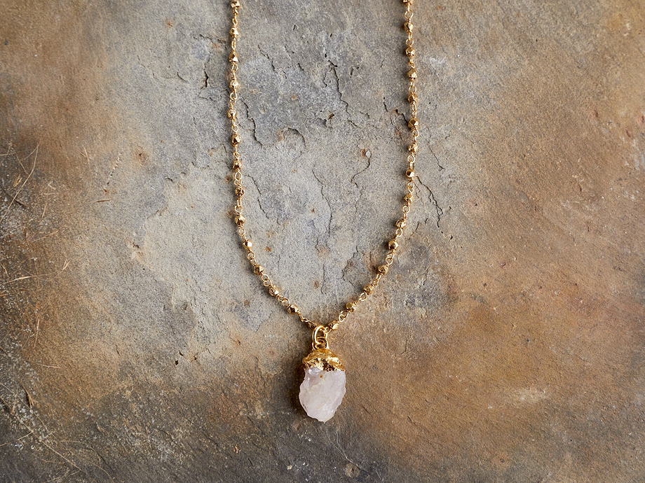 Hadari Rose Quartz Necklace - Gold