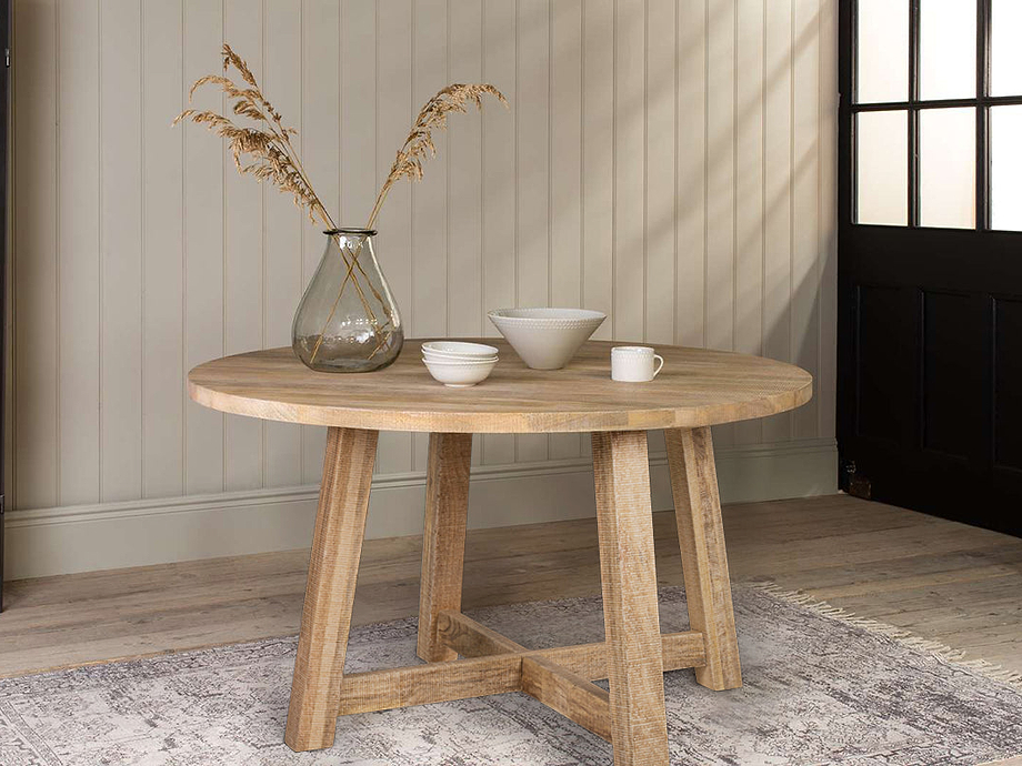 Indali Mango Wood Round Dining Table - Natural