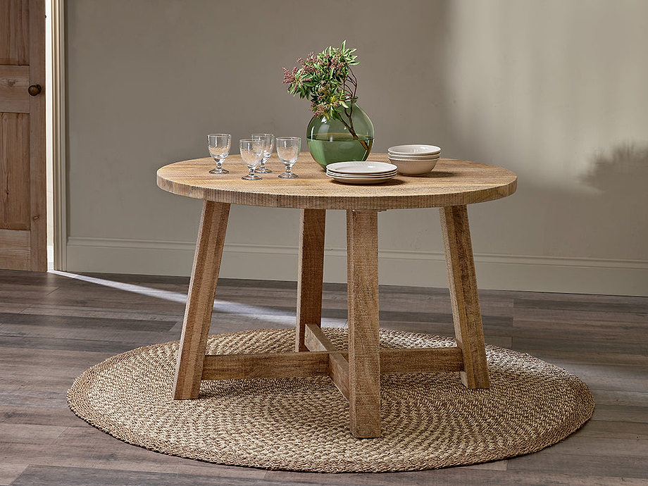 Indali Mango Wood Round Dining Table - Natural