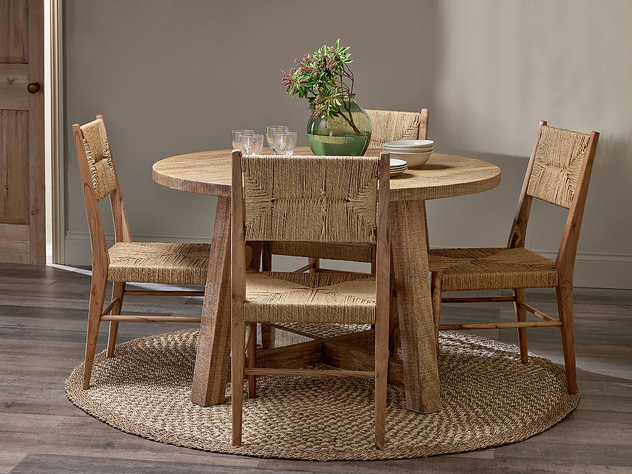 Indali Mango Wood Round Dining Table - Natural
