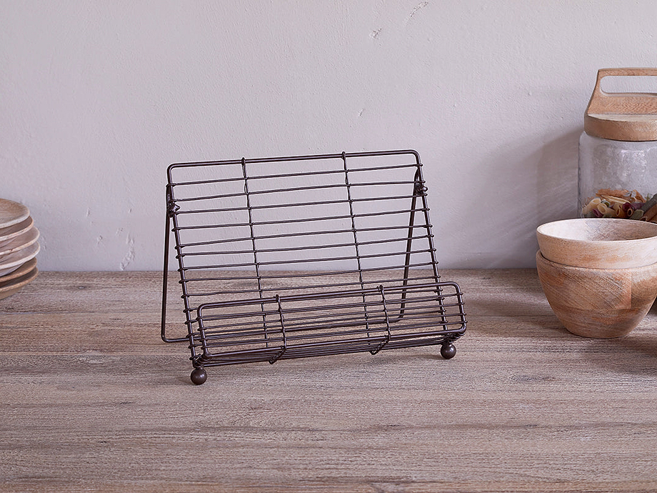 Inkollu Wire Bookstand - Aged Brass