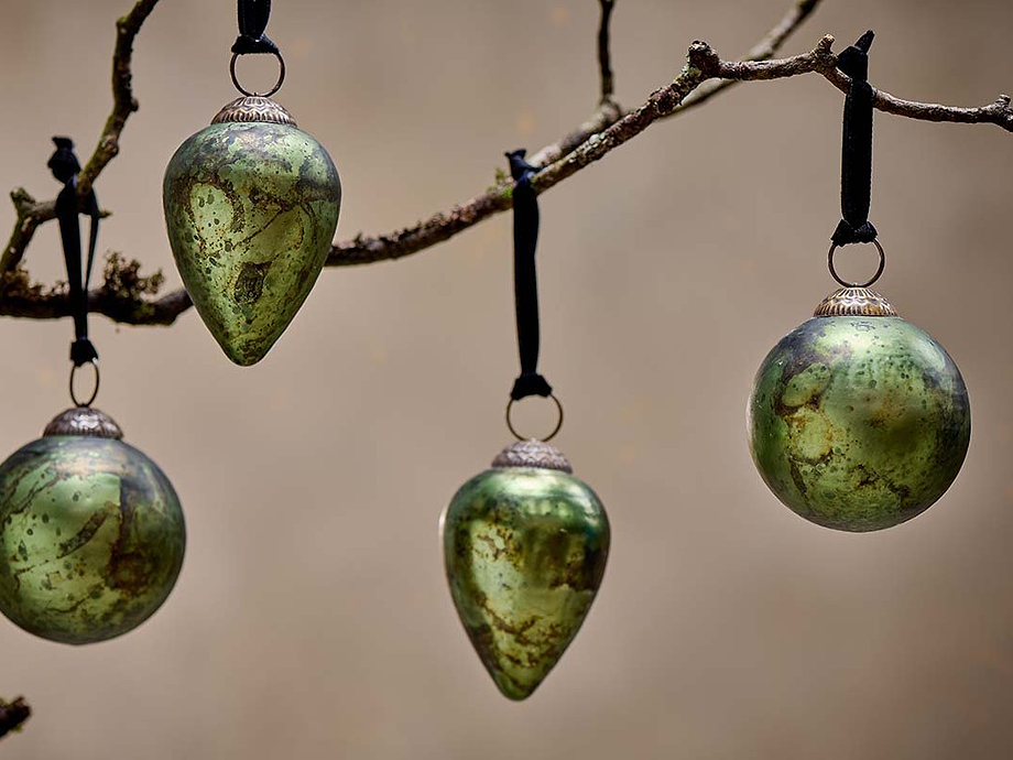 Jalshara Baubles - Moss (Set of 4)