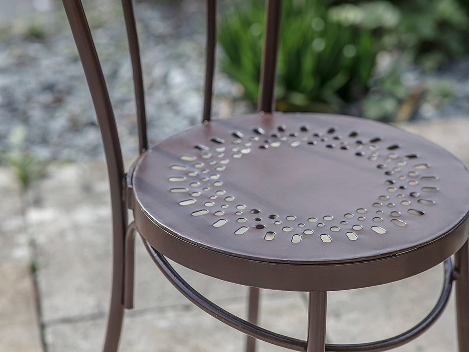 Jeavika Iron Outdoor Bistro Chair  - Black