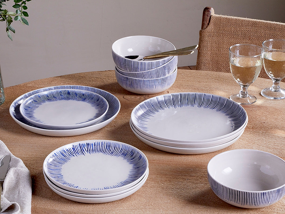 Karuma Dinnerware Set - Blue & White (Set of 12)