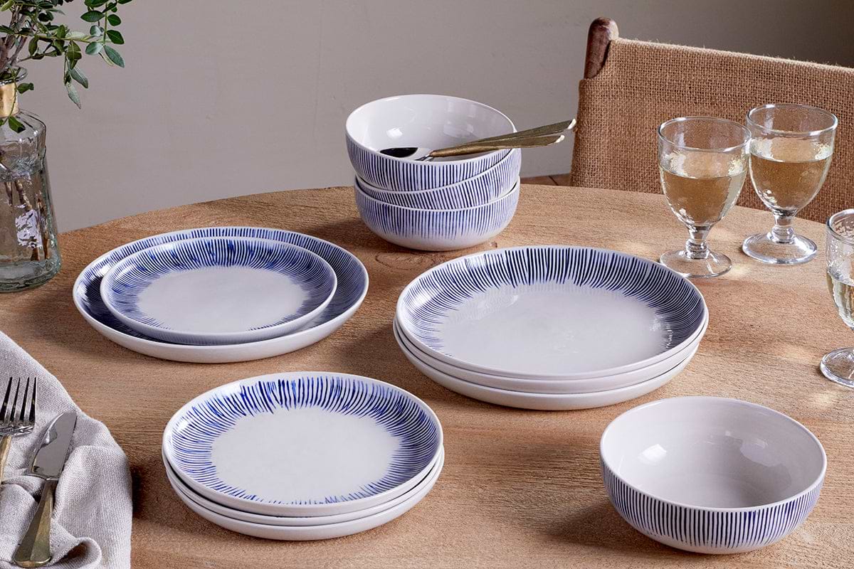 Karuma Dinnerware Set Blue White (Set of 12)