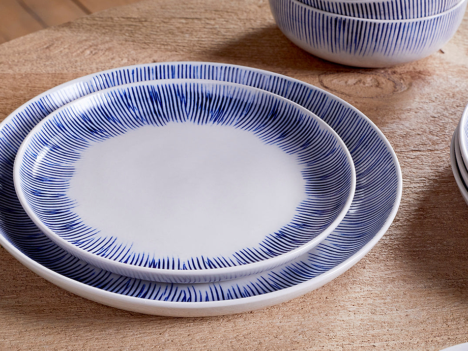 Karuma Dinnerware Set - Blue & White (Set of 12)