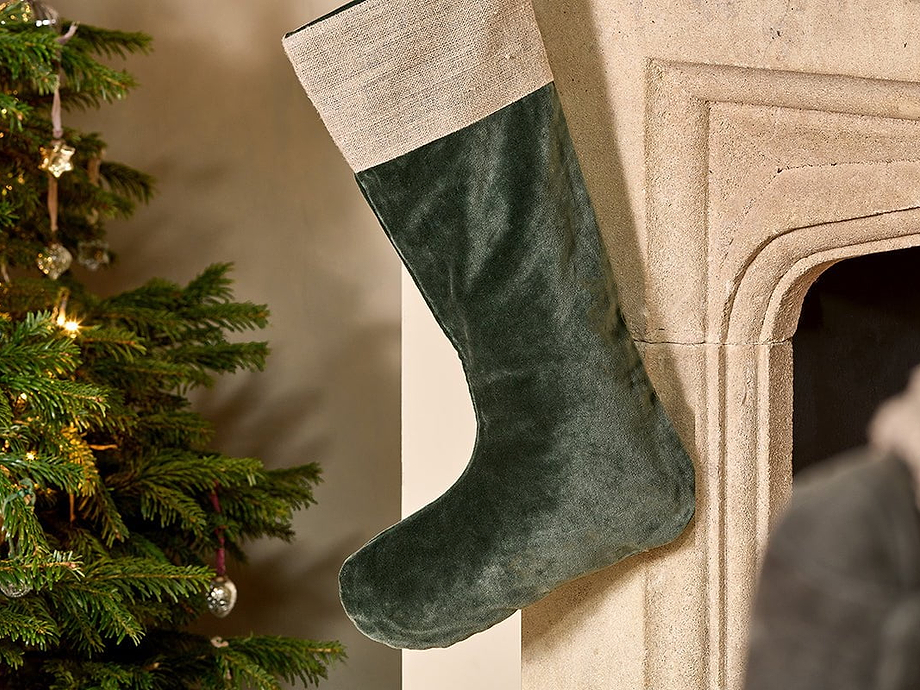 Karru Cotton Velvet Stocking - Forest Green