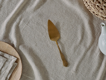 Nkuku Khana Cake Slice - Brushed Gold
