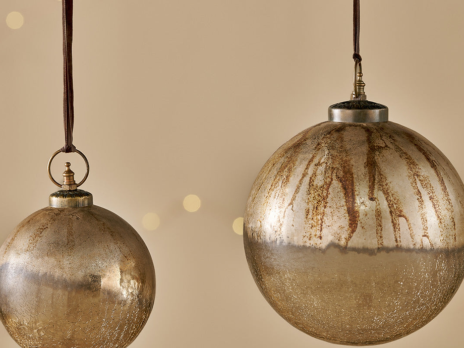 Konara Giant Bauble - Gold Crackle