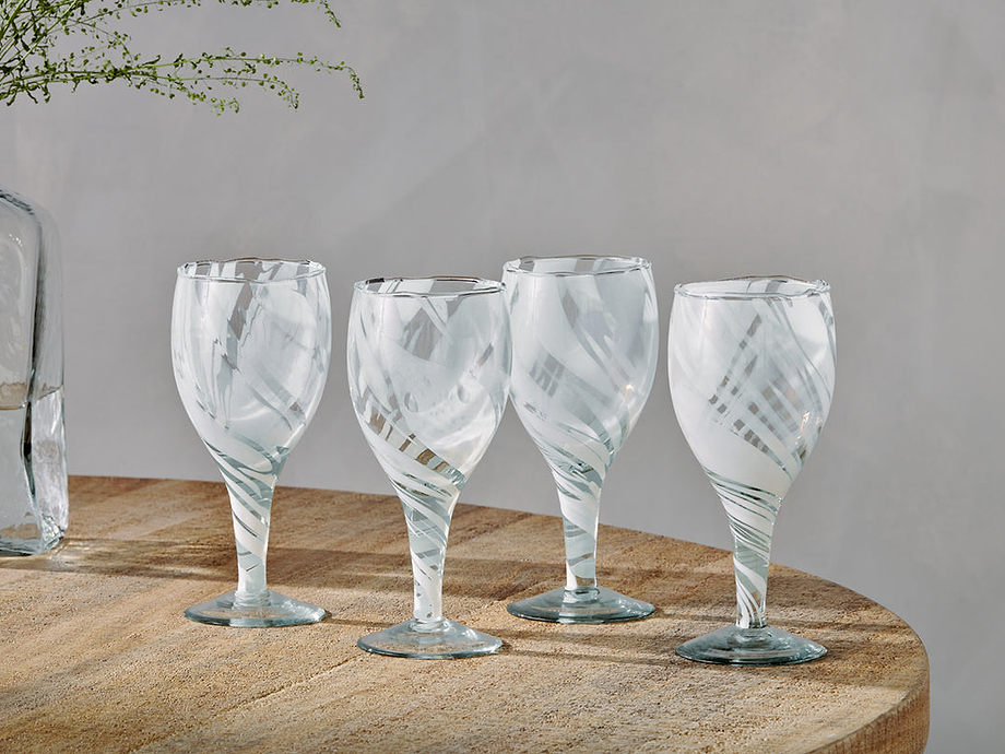 Lohara Wine Glass - White (Set of 4)