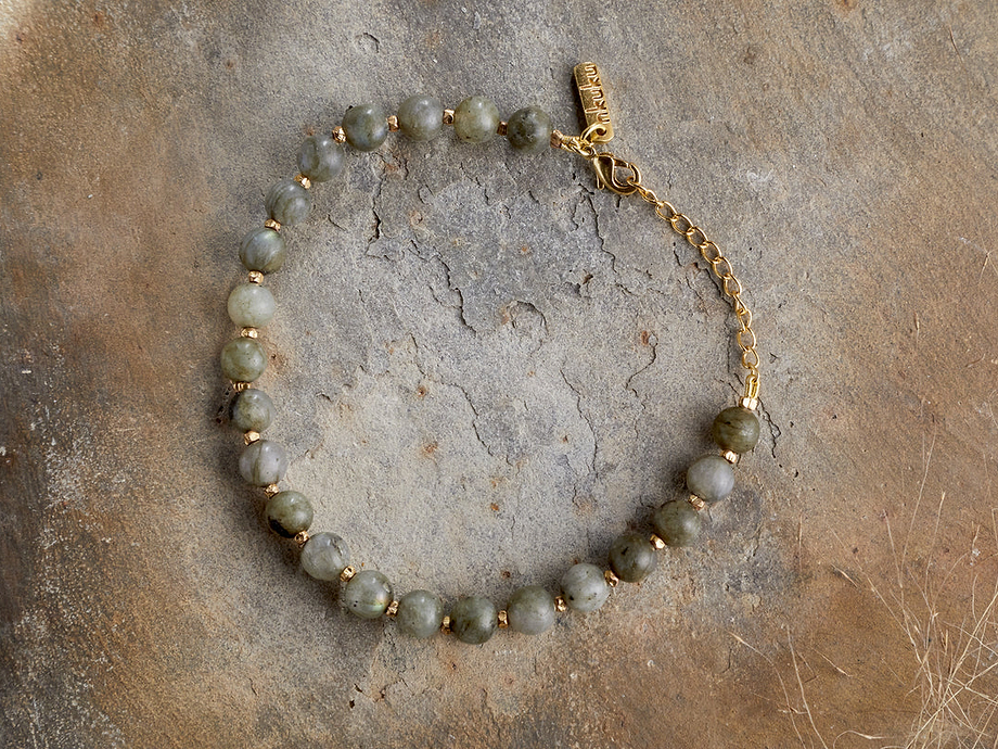 Marai Bracelet - Labradorite