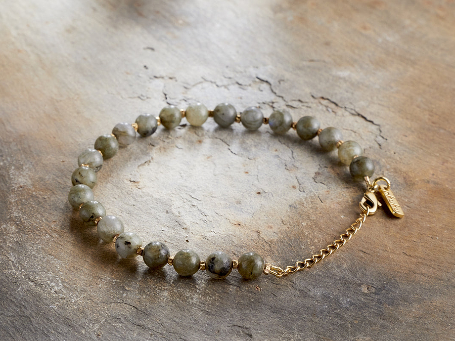 Marai Bracelet - Labradorite