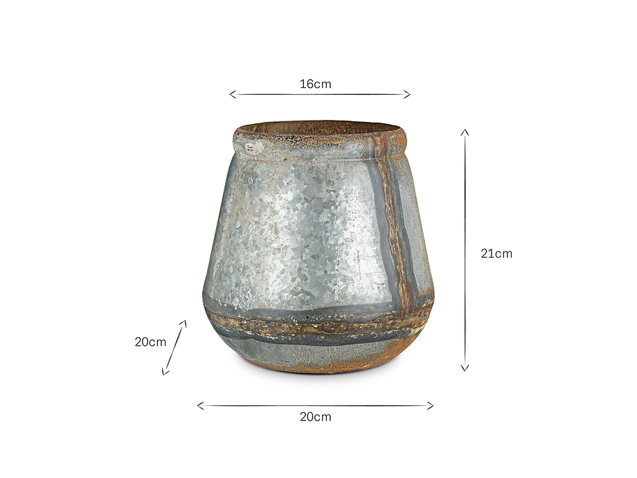 Mamba Outdoor Planter - Aged Zinc