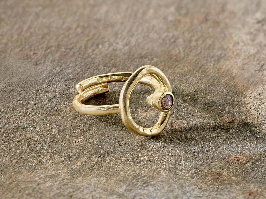 Mari Labradorite Ring - Gold