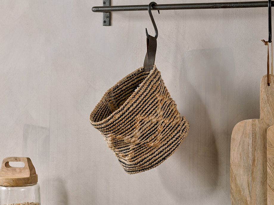 Mannu Cotton & Hemp Wall Hung Basket - Natural & Black