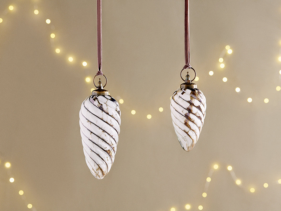 Maran Giant Bauble - Gold & Cream